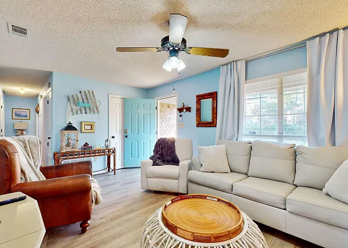 Cozy With Sunroom Wifi Washer & Dryer & Near The Holiday home