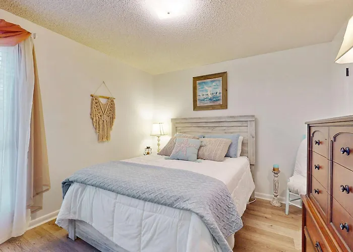 Cozy With Sunroom Wifi Washer & Dryer & Near The Holiday home *